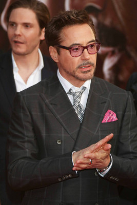Robert Downey Jr. pic #1190010