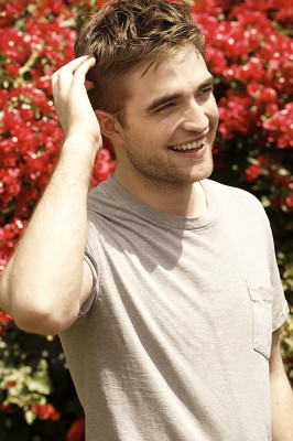 Robert Pattinson pic #323050