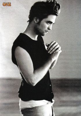 Robert Pattinson pic #247140