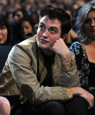 Robert Pattinson pic #326057