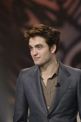 Robert Pattinson pic #359176
