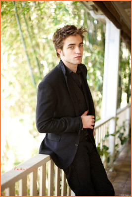 Robert Pattinson pic #306421