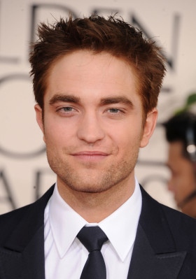 Robert Pattinson pic #330152