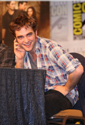 Robert Pattinson pic #183465