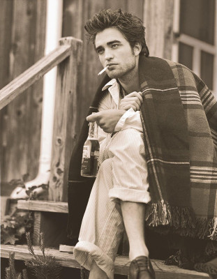 Robert Pattinson pic #209573