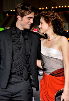 Robert Pattinson pic #123585