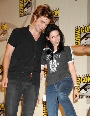 Robert Pattinson pic #124055