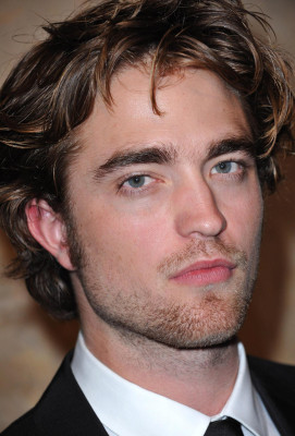 Robert Pattinson pic #124021