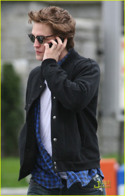 Robert Pattinson pic #149301