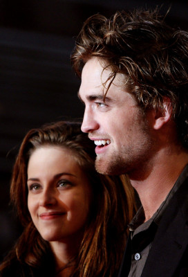 Robert Pattinson pic #124024