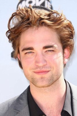 Robert Pattinson pic #123936