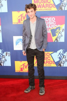 Robert Pattinson pic #123605
