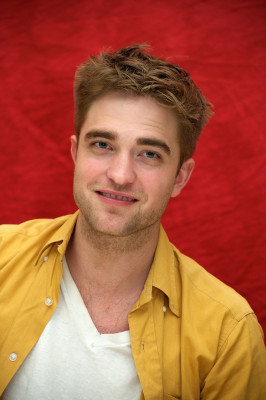 Robert Pattinson pic #265820