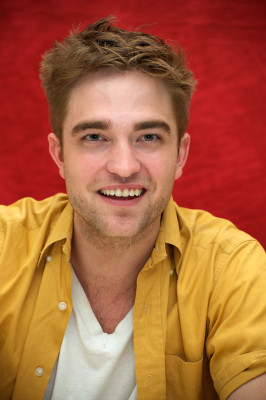 Robert Pattinson pic #265812