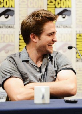 Robert Pattinson pic #510823