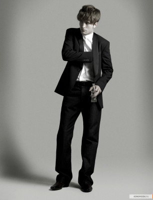 Robert Pattinson pic #121369