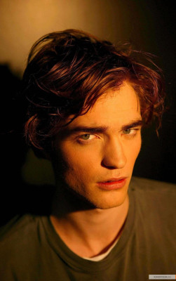 Robert Pattinson pic #126292