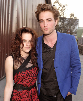 Robert Pattinson pic #160696