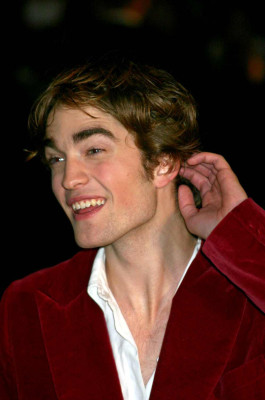Robert Pattinson pic #123746