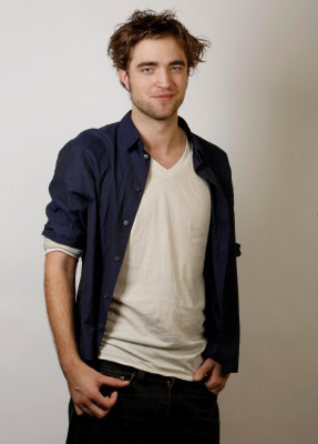 Robert Pattinson pic #189399