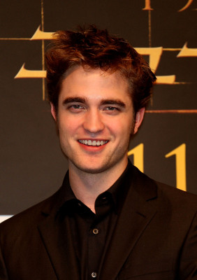 Robert Pattinson pic #306400