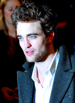 Robert Pattinson pic #306407