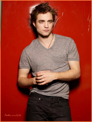 Robert Pattinson pic #282082