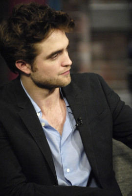 Robert Pattinson pic #207608
