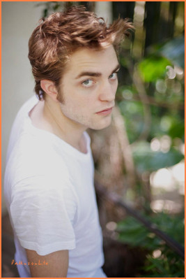 Robert Pattinson pic #282084