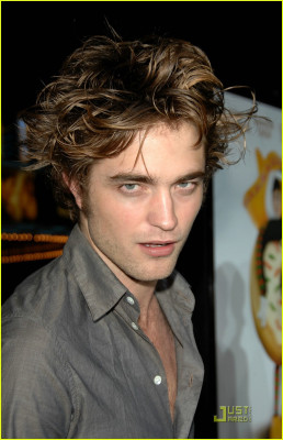 Robert Pattinson pic #119445