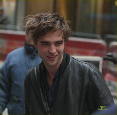 Robert Pattinson pic #123576