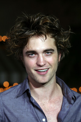 Robert Pattinson pic #127120