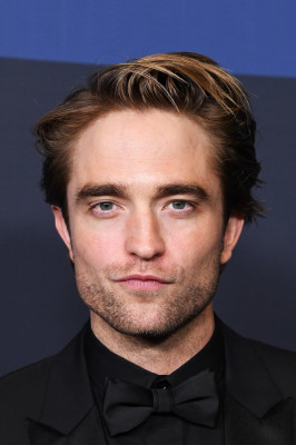 Robert Pattinson pic #1297544