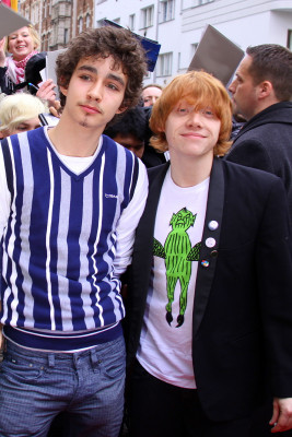 Robert Sheehan pic #403570