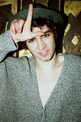 Robert Sheehan pic #475240