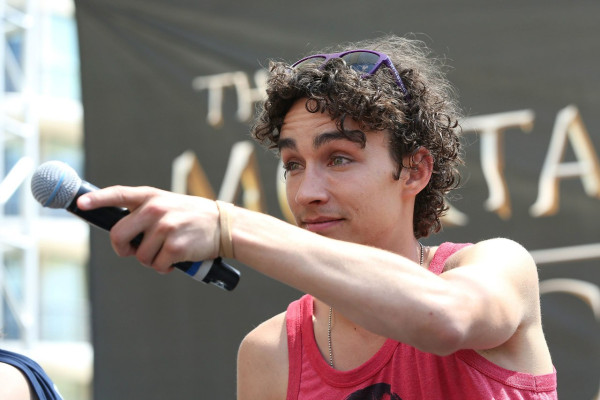 photo 18 in Robert Sheehan gallery [id628986] 2013-09-02 00:00:00