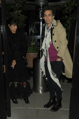 photo 6 in Robert Sheehan gallery [id699999] 2014-05-20 00:00:00