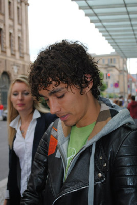 photo 16 in Robert Sheehan gallery [id633248] 2013-09-21 00:00:00
