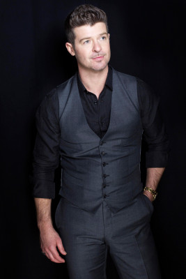 Robin Thicke pic #1030261