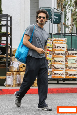 photo 6 in Rodrigo Santoro gallery [id615479] 2013-07-04 00:00:00