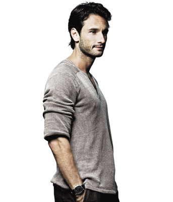 photo 5 in Rodrigo Santoro gallery [id547474] 2012-11-03 00:00:00