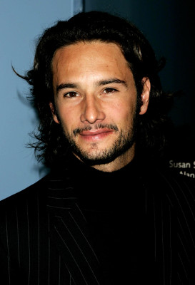 photo 3 in Rodrigo Santoro gallery [id131994] 2009-02-06 00:00:00