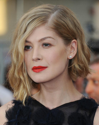 Rosamund Pike pic #756503