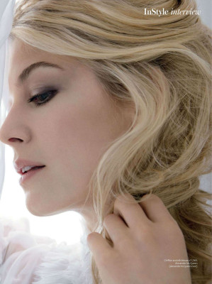 Rosamund Pike pic #425745