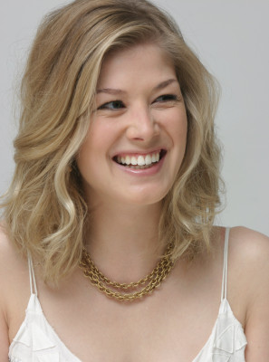 Rosamund Pike pic #220655