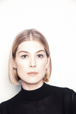 Rosamund Pike pic #1275352