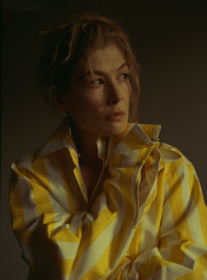 Rosamund Pike pic #913319