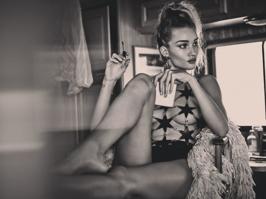Rosie Huntington-Whitely pic #818713