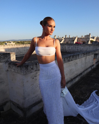 Rosie Huntington-Whitely pic #1348493