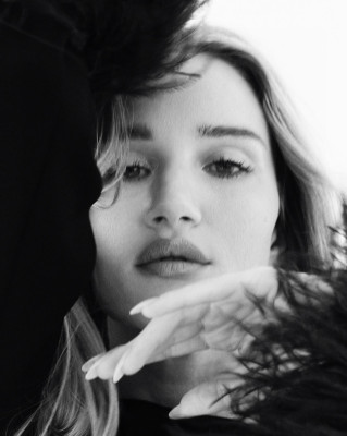 Rosie Huntington-Whitely pic #1355628